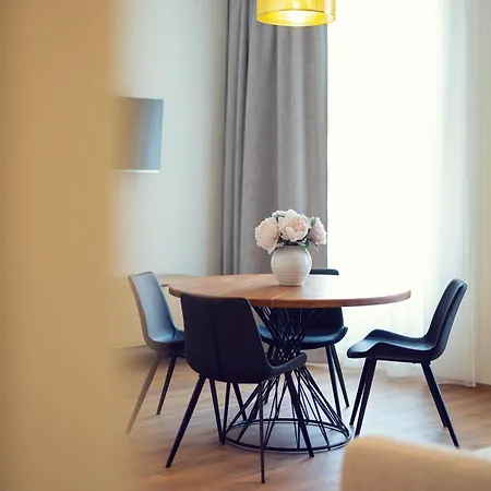 Leonart Living 31 * Грац