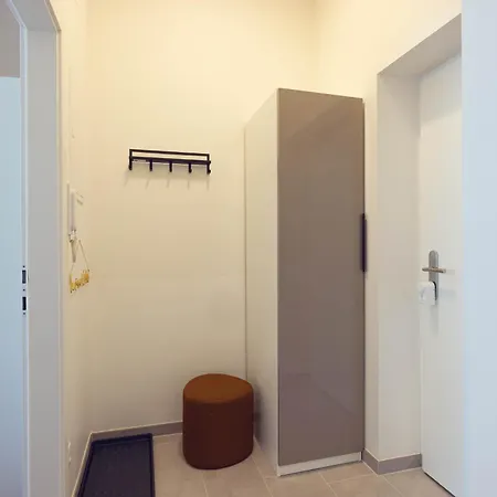 Апартаменты Leonart Living 31