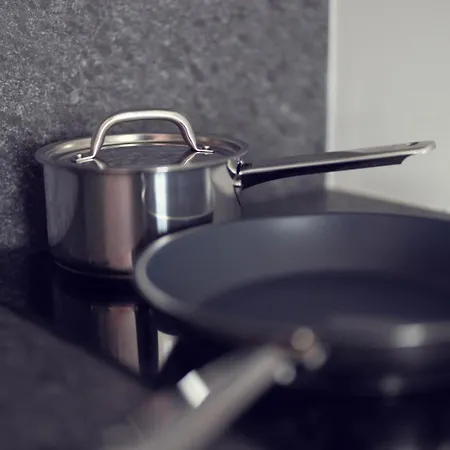 Leonart Living 31 Apartment